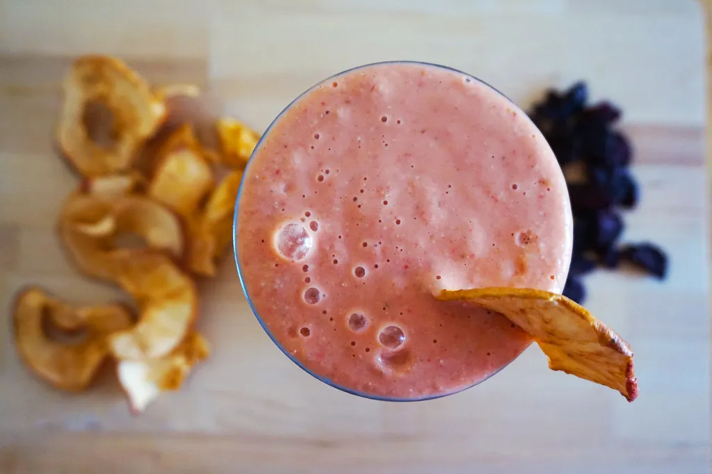 Strawberry Blu Pom Smoothie — Smoothies