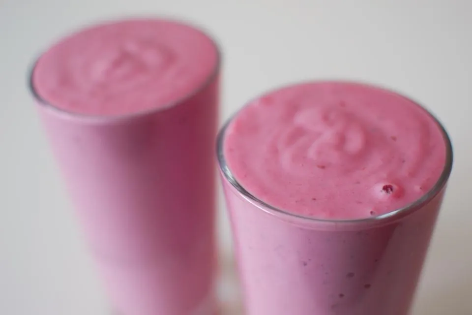 Summer Breeze Peach Smoothie — Smoothies